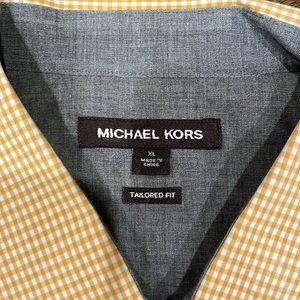 Men’s plaid button down tailored fit